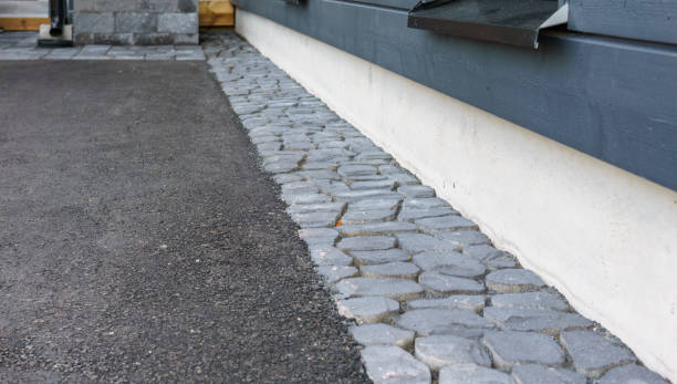 Best Professional Driveway Pavers  in Hilbert, WI